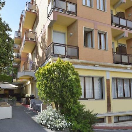 Hotel Attico Chianciano Terme Exteriér fotografie