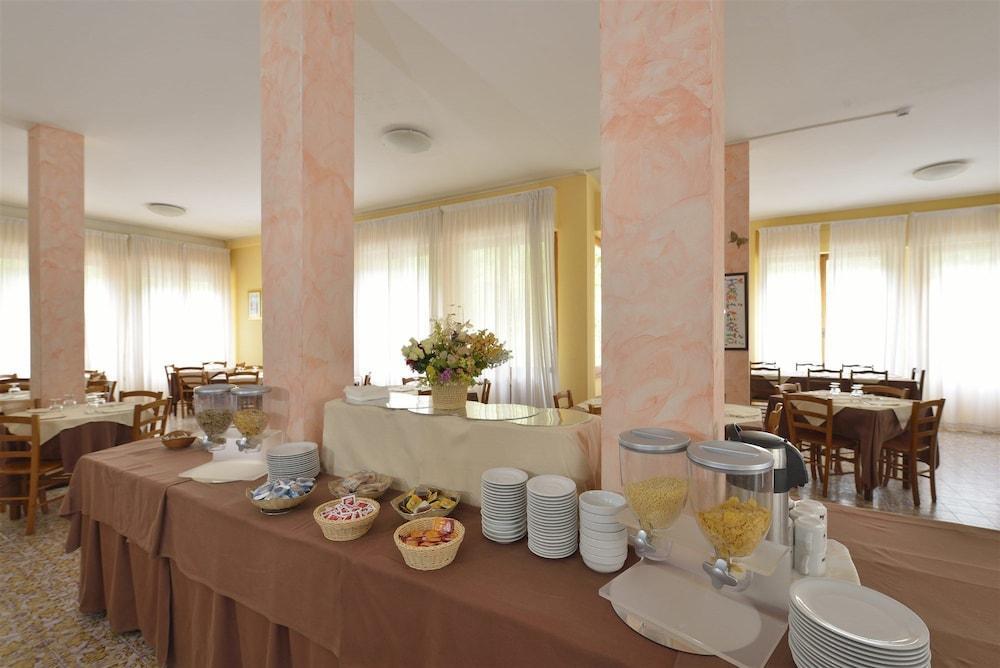 Hotel Attico Chianciano Terme Exteriér fotografie